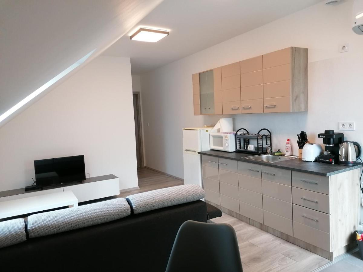 Mohacs Apartman ภายนอก รูปภาพ