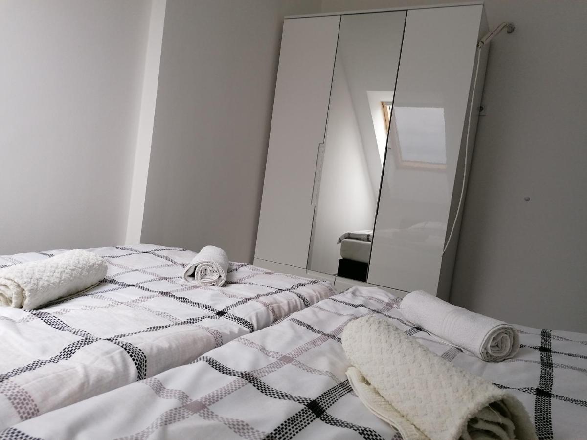 Mohacs Apartman ภายนอก รูปภาพ