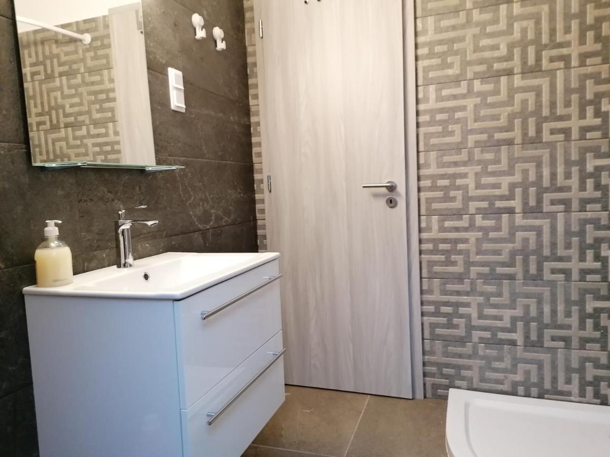 Mohacs Apartman ภายนอก รูปภาพ