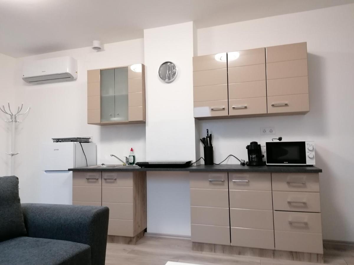Mohacs Apartman ภายนอก รูปภาพ