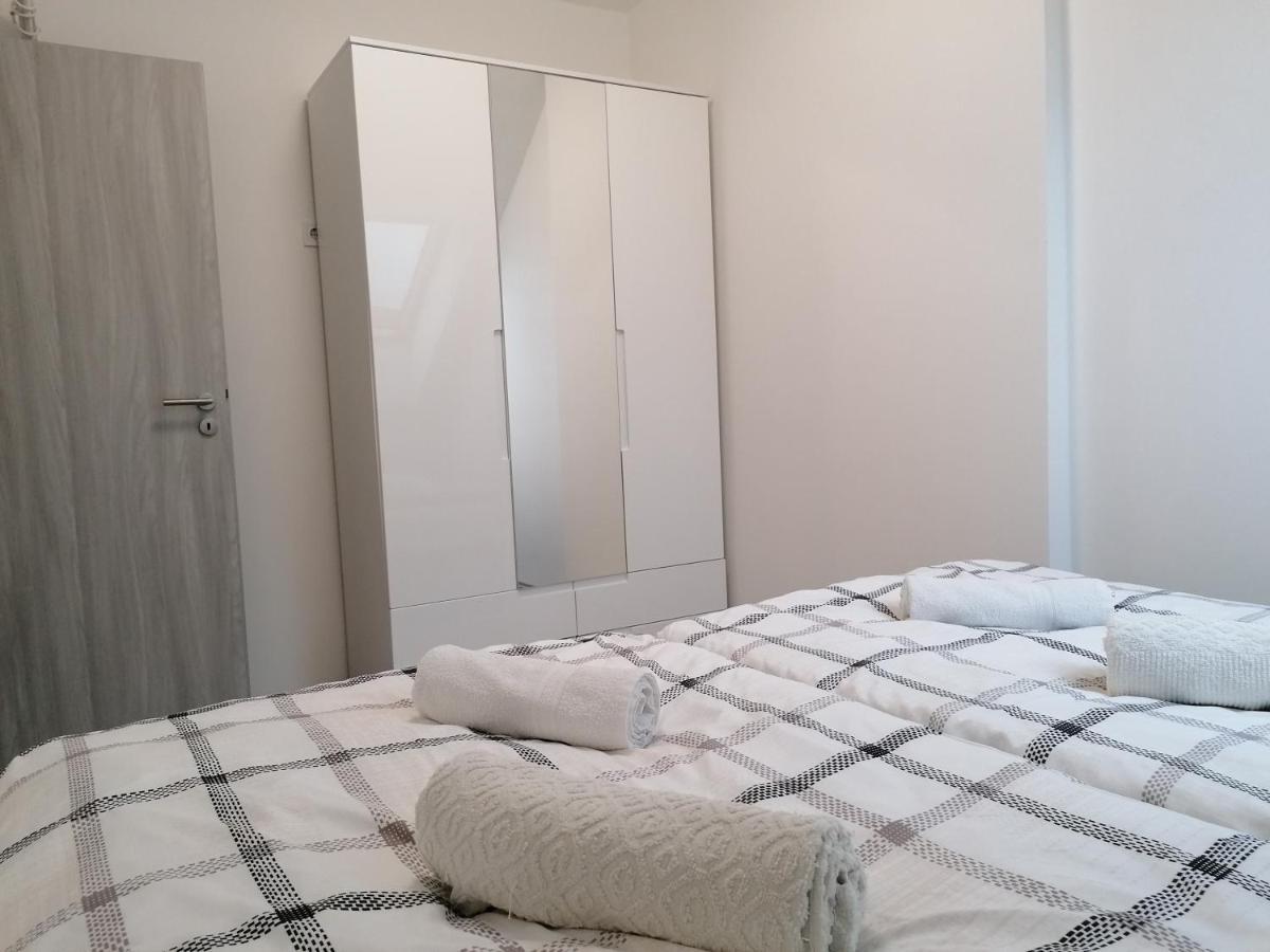 Mohacs Apartman ภายนอก รูปภาพ